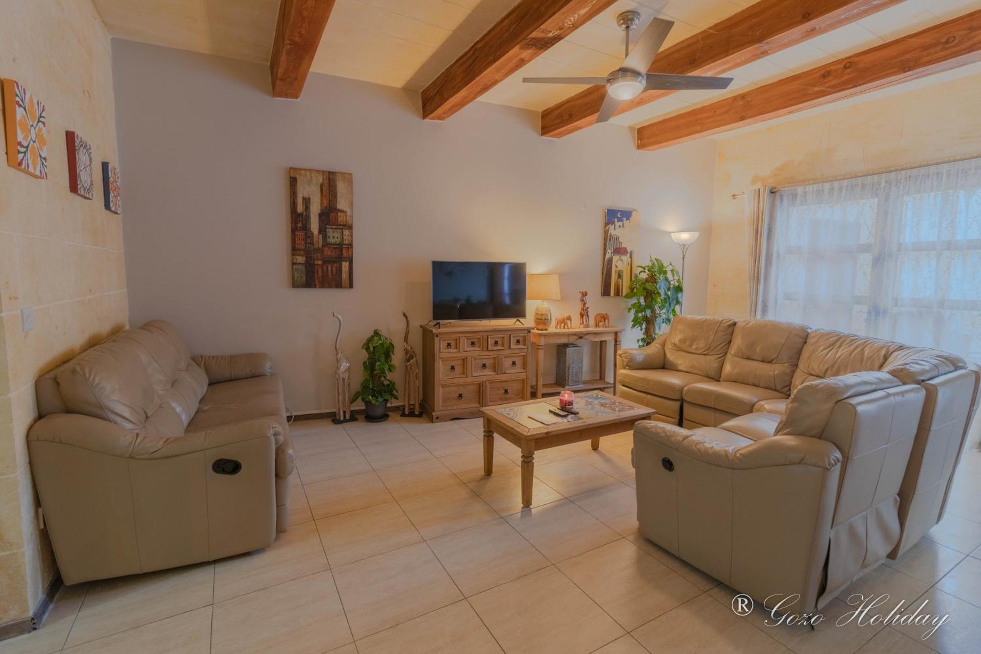 Vila Hollies Qala Exteriér fotografie
