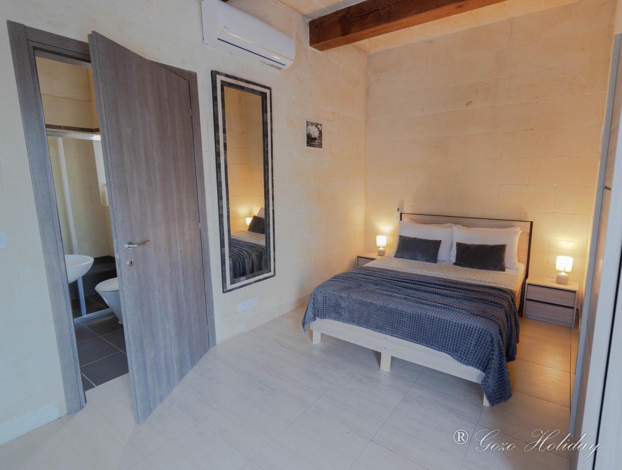 Vila Hollies Qala Exteriér fotografie
