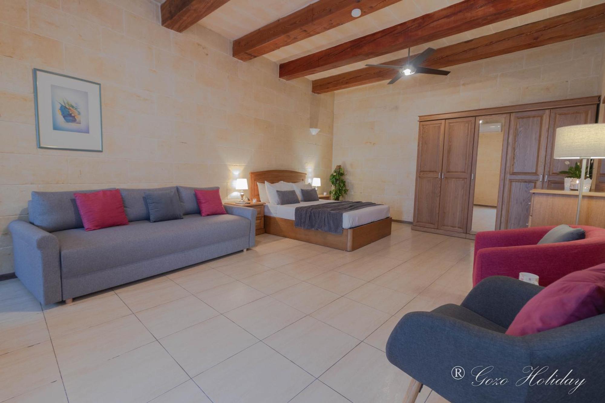 Vila Hollies Qala Exteriér fotografie